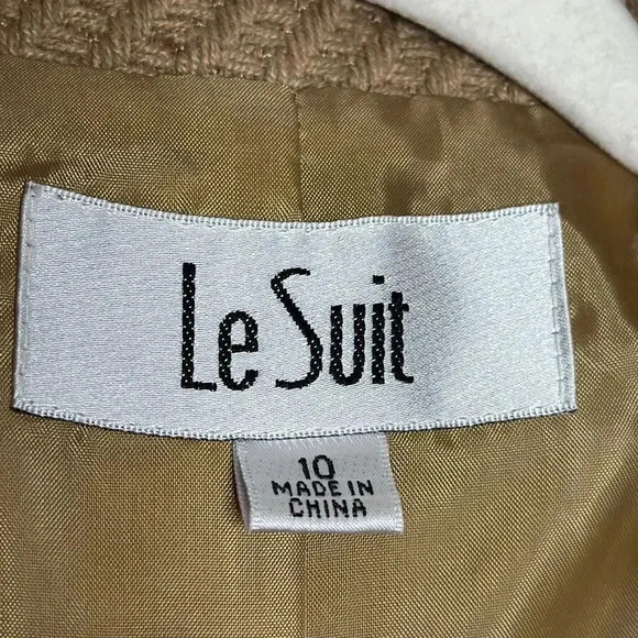 LeSuit Tan Coat - Picture 8 of 12